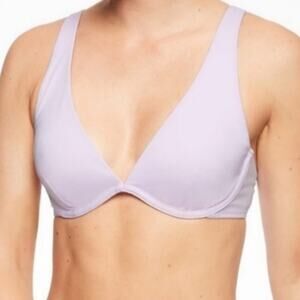 Athleta light purple deep plunge bikini top swim suit underwire size 34 D/DD